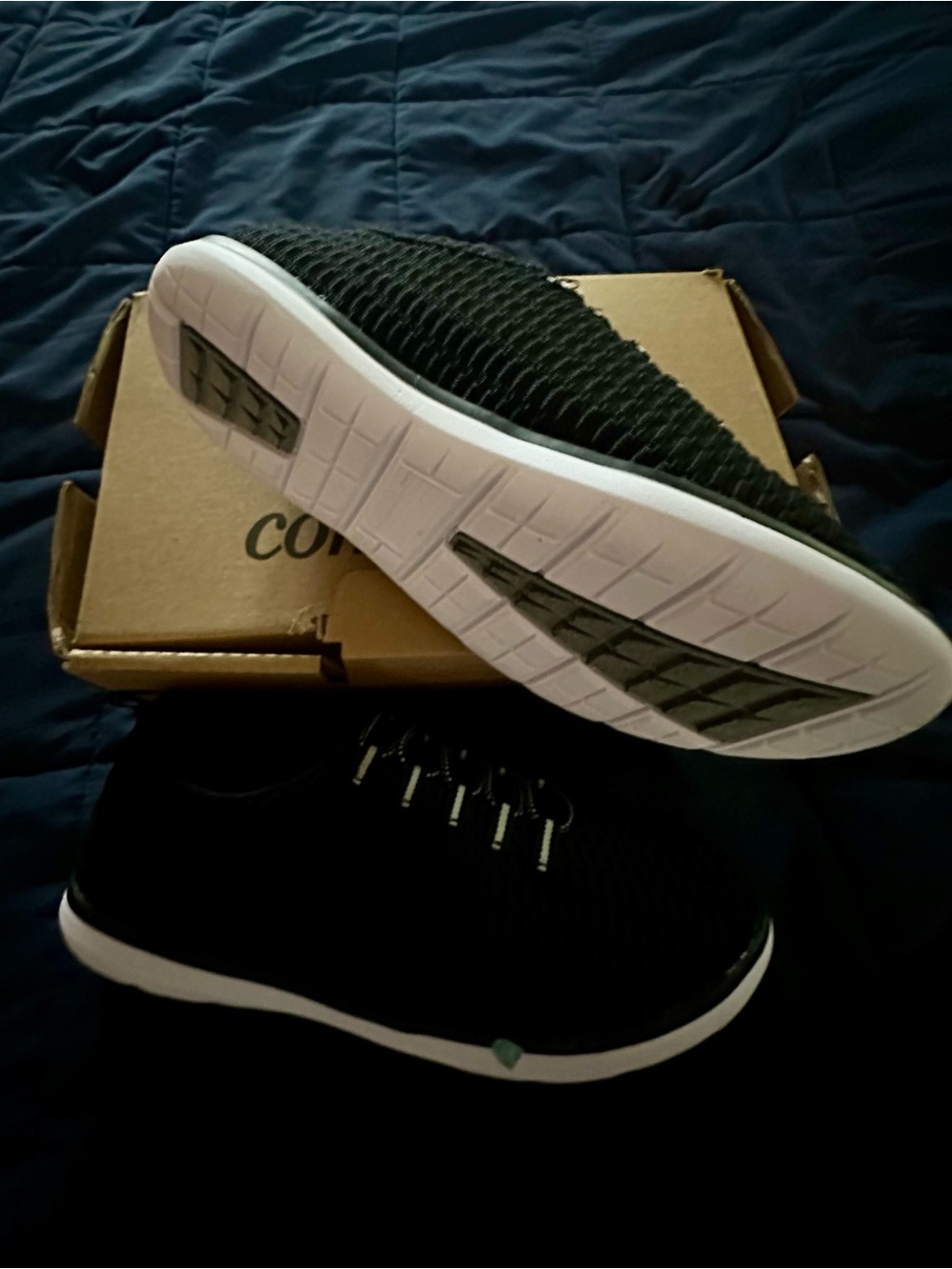 Comfortview Womans Lightweight Black Knit Slip-On Sneakers